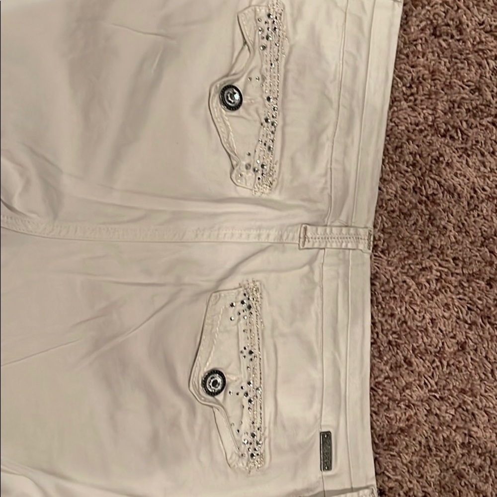 BKE khaki shorts